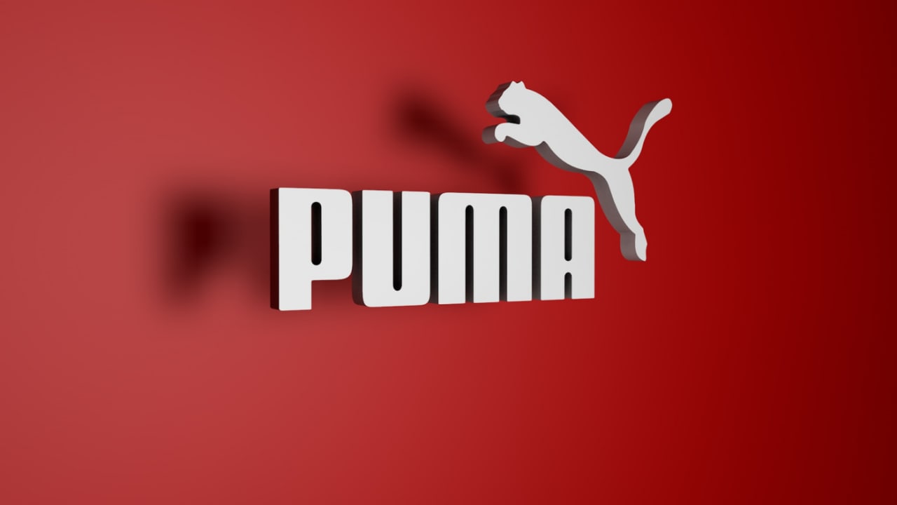 Реклама фирмы Пума