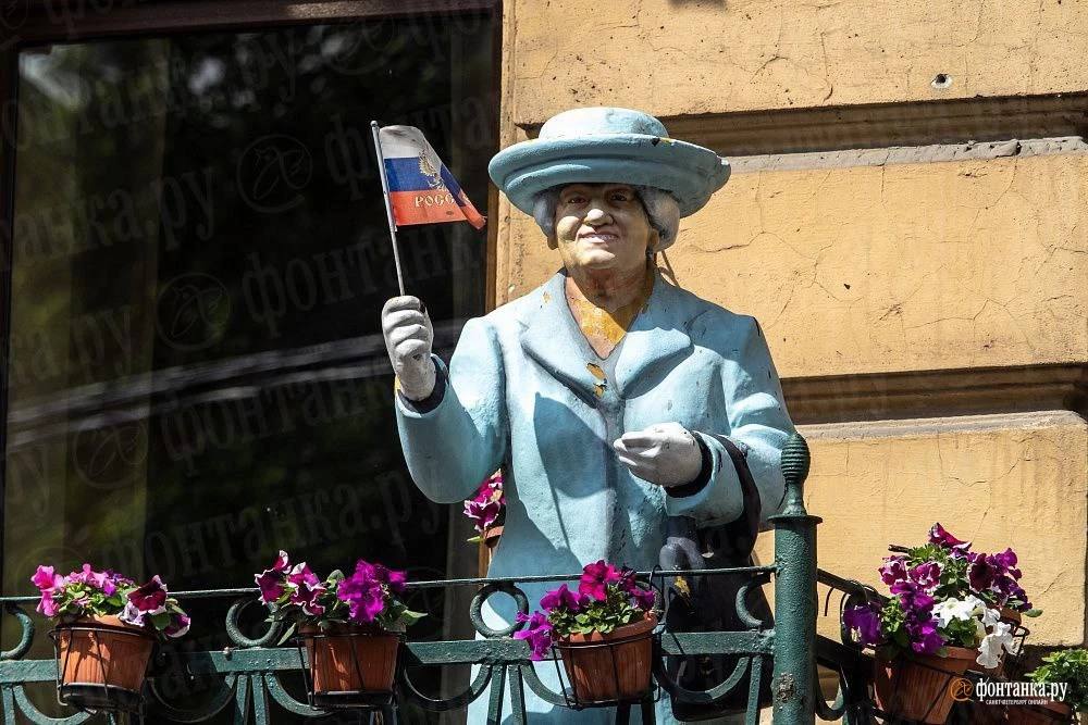 Королева петербурга. Елизавета 2 в Санкт-Петербурге. Королева Елизавета в Петербурге. Елизавета 2 Королева Великобритании. Елизавета 2 8 сентября.