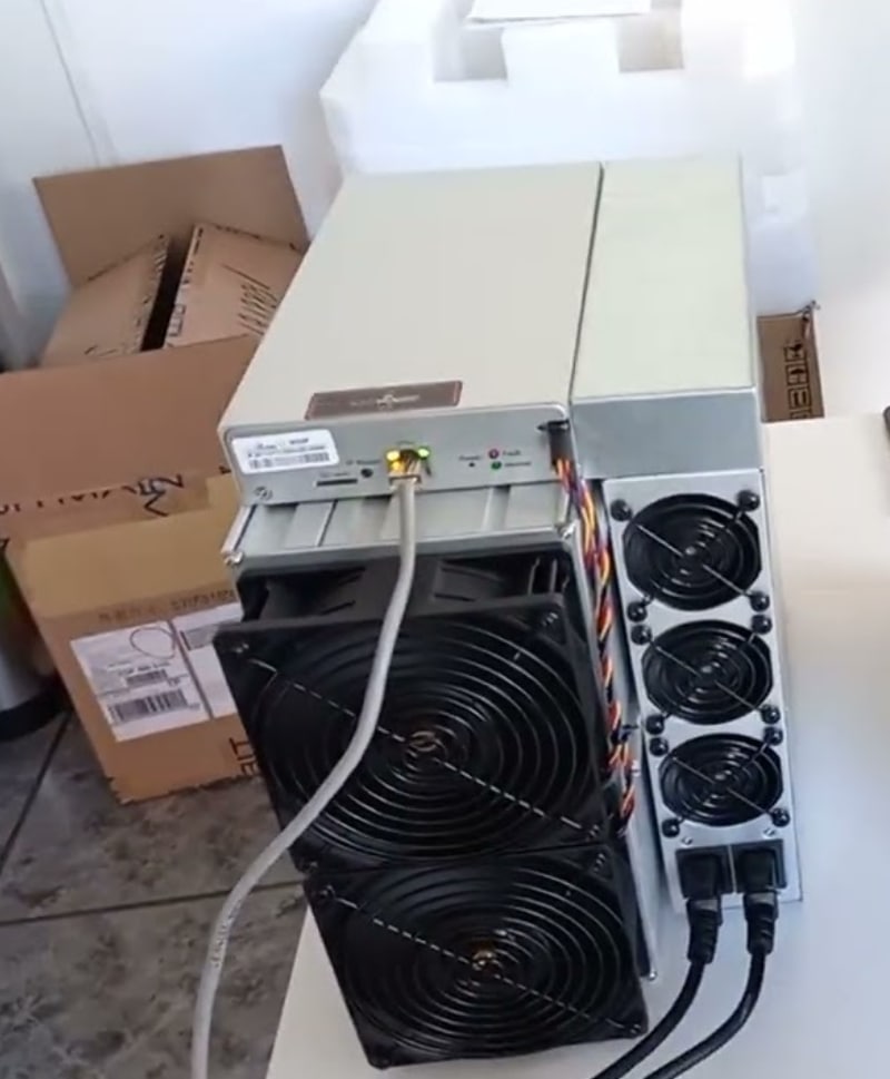 Antminer l7 9050 mh s. Antminer l7 9050. Ll7 9050 MH/S.