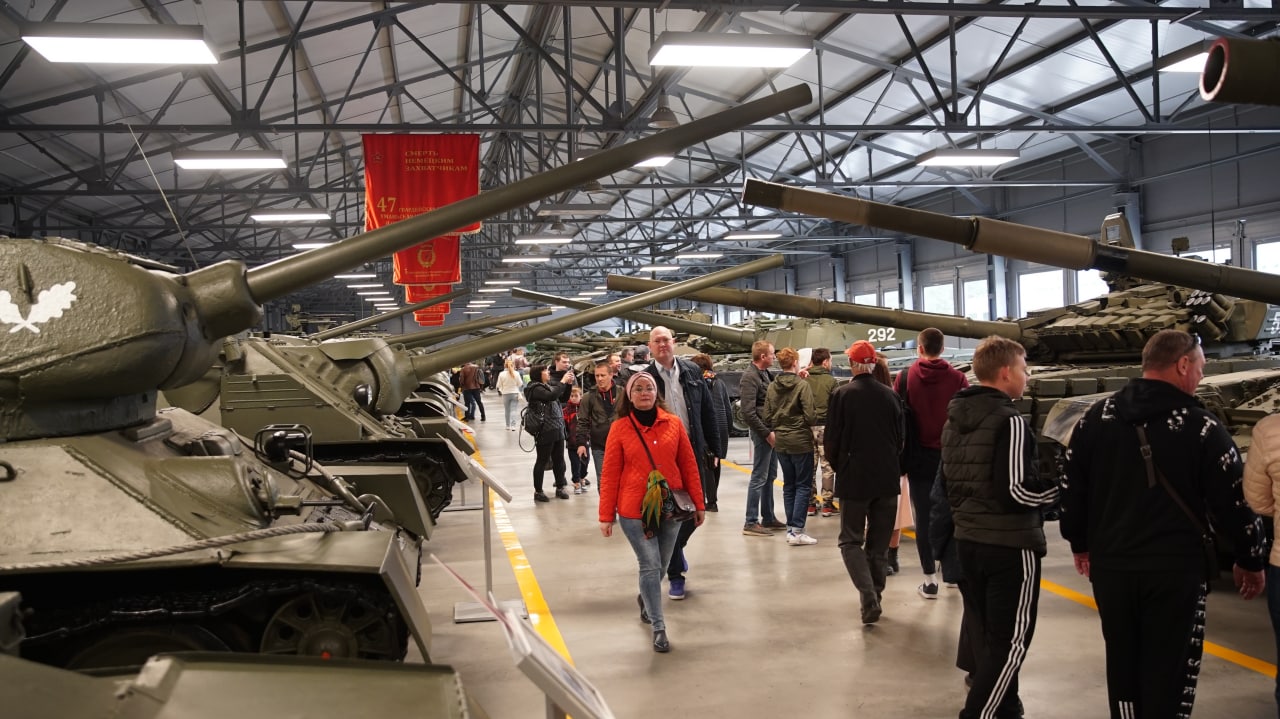 танковый музей в парке патриот