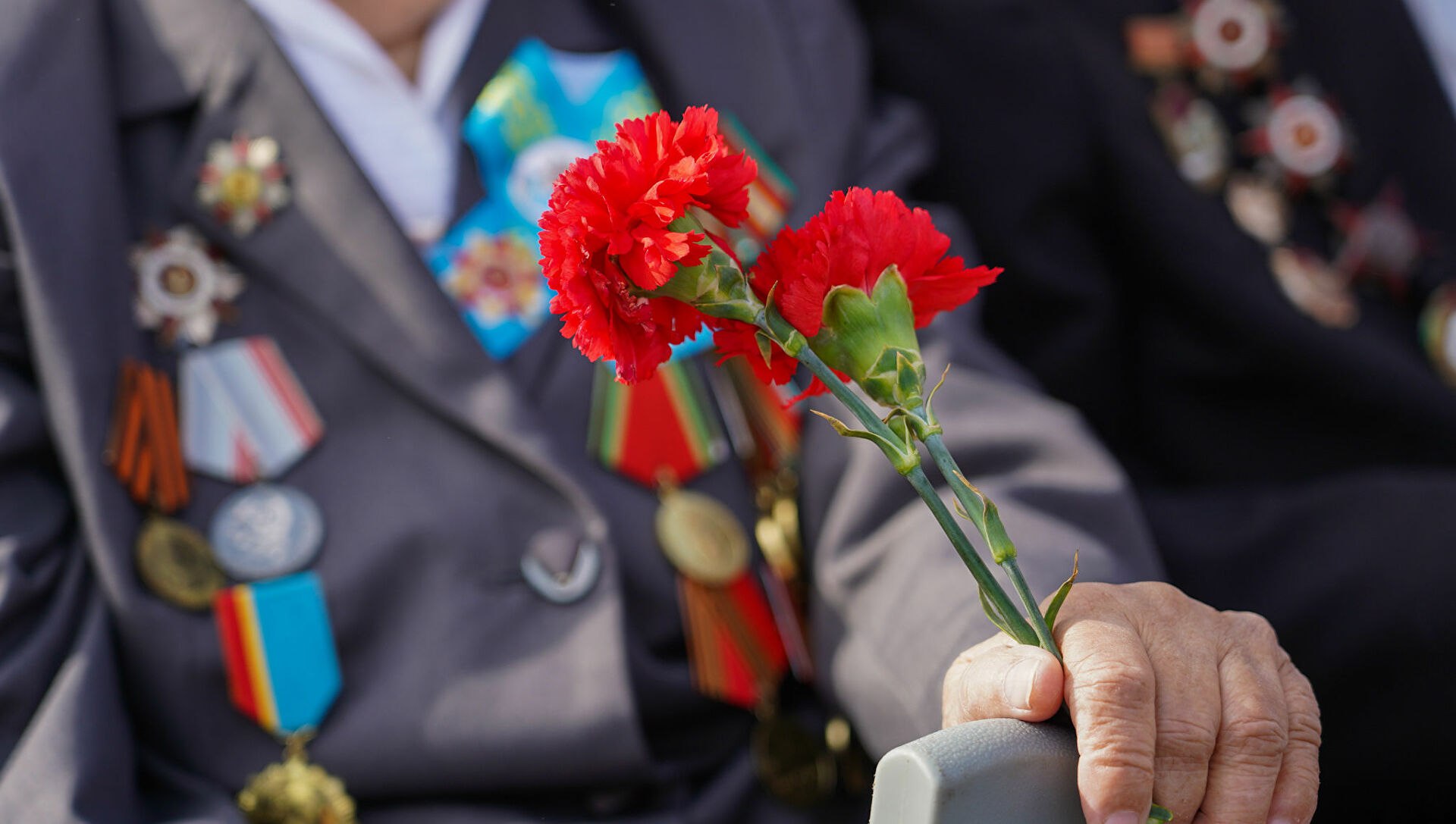 Ветеранам Казахстана ко Дню Победы выплаты